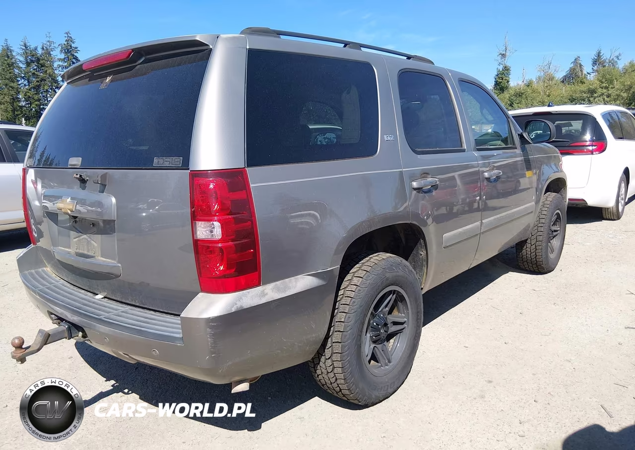 2007 Chevrolet Tahoe Ltz VIN:1GNFK13047J150985 - 4