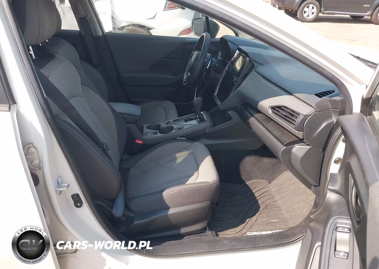 2024 Subaru Crosstrek Premium VIN:JF2GUADC1R8251896 - 5