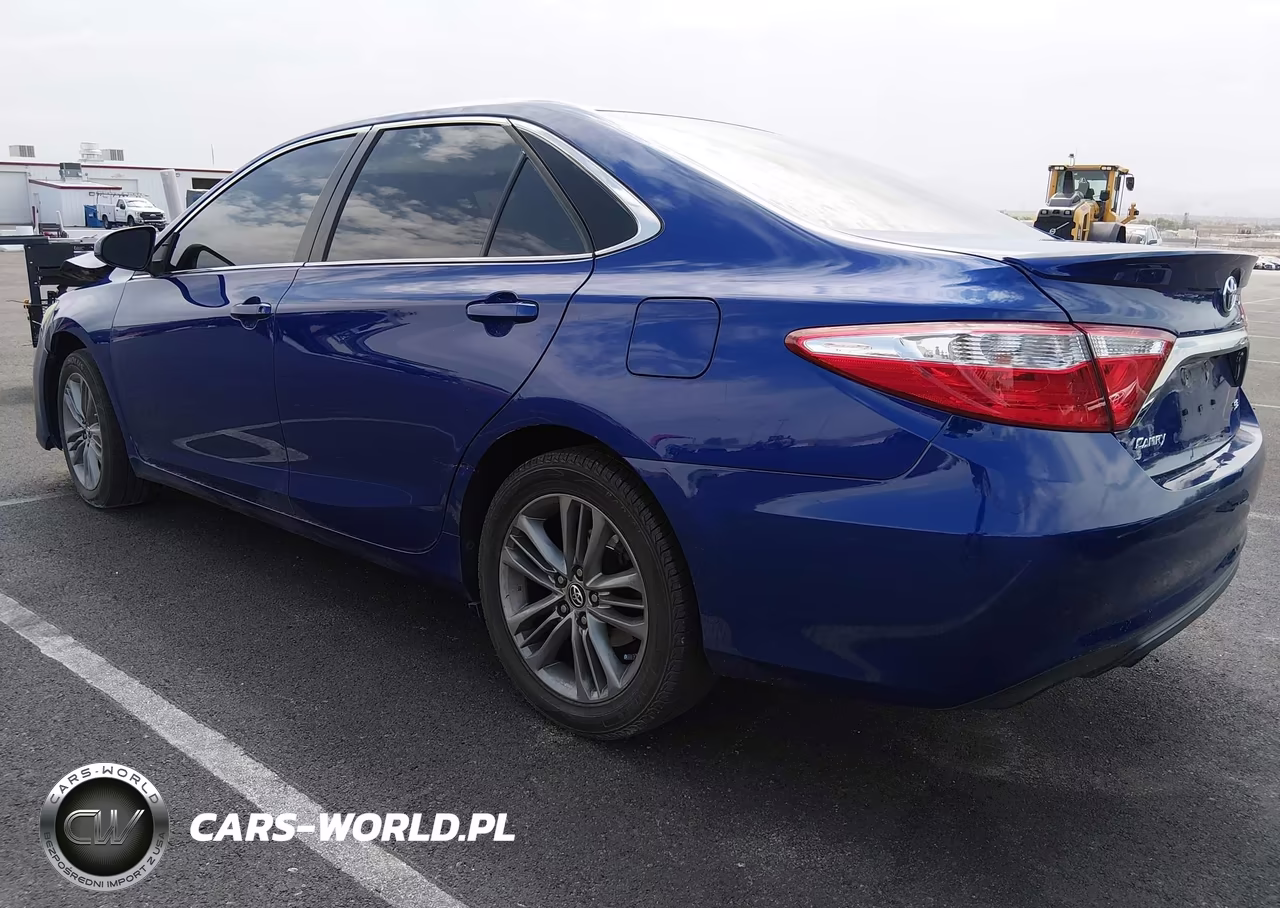 2015 Toyota Camry Se VIN:4T1BF1FK0FU921346 - 3