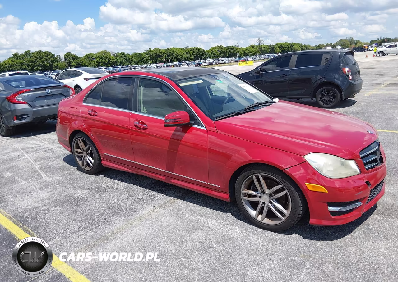 2014 Mercedes-Benz C 250 Sport – zdjęcie 1 z 13