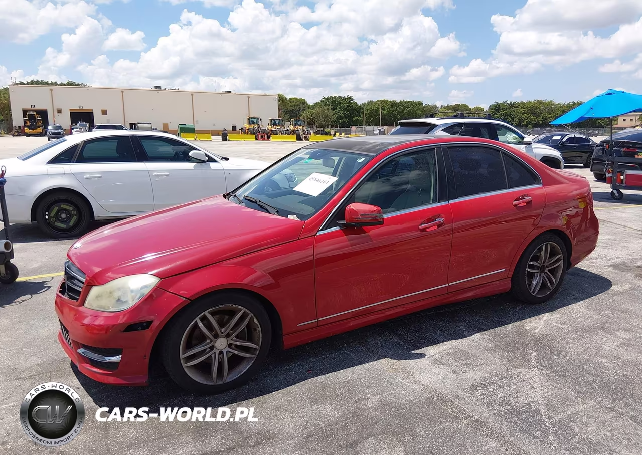 2014 Mercedes-Benz C 250 Sport VIN:WDDGF4HB8EG210215 - 12