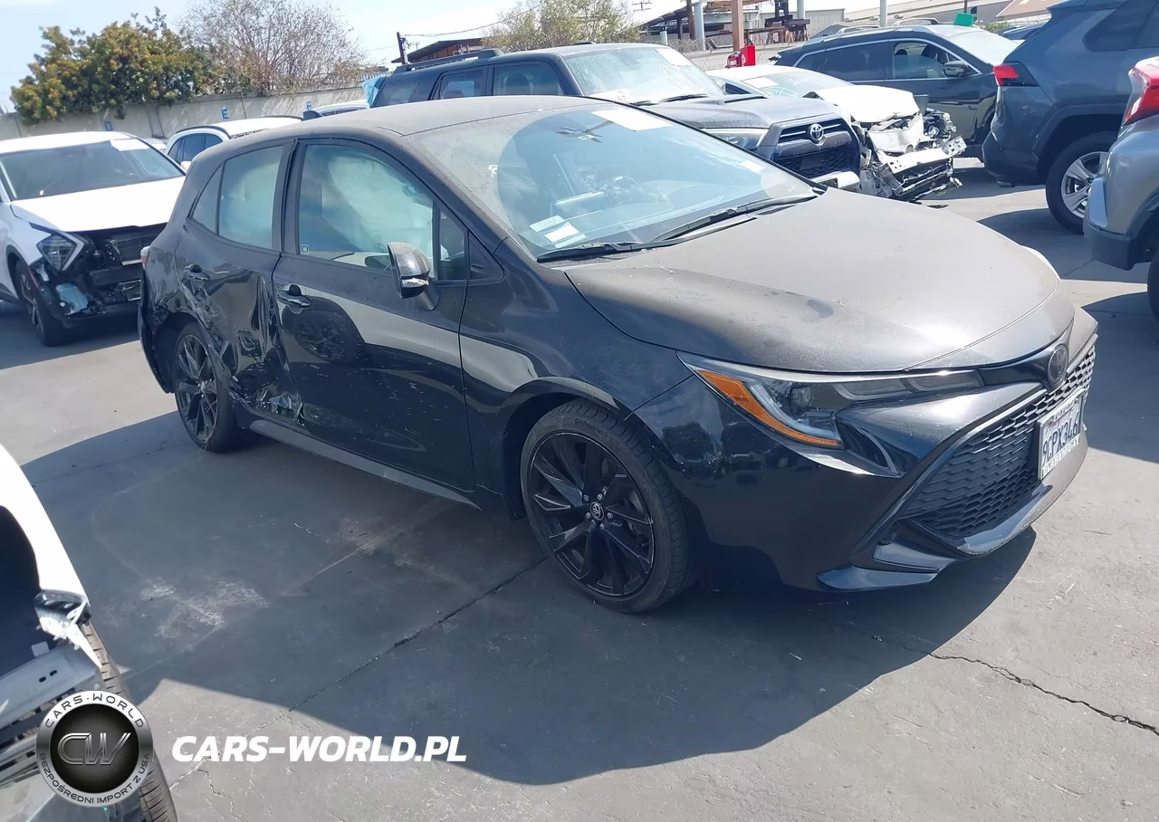 2022 Toyota Corolla Se Nightshade Edition – zdjęcie 1 z 18