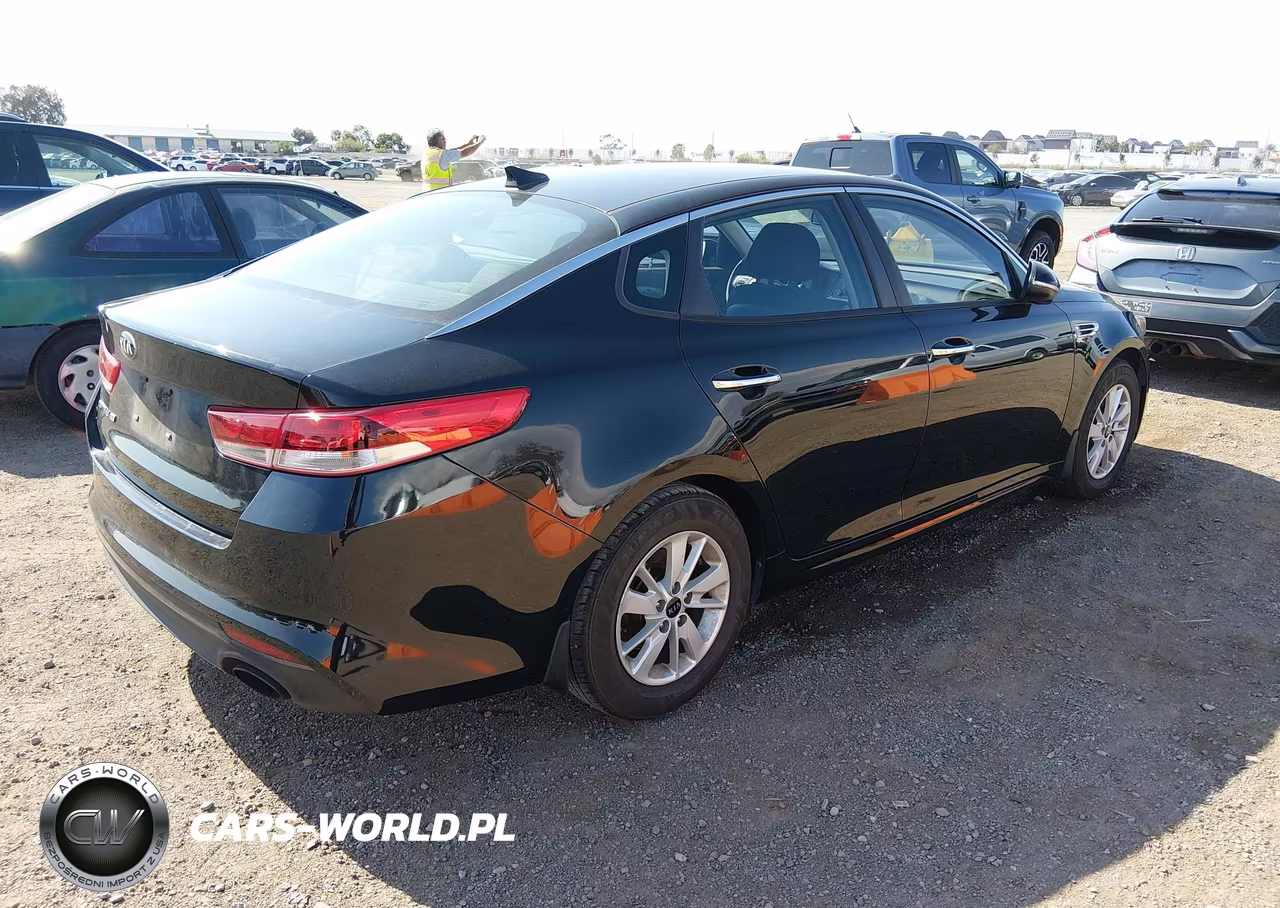 2016 Kia Optima Lx VIN:5XXGT4L30GG090746 - 4