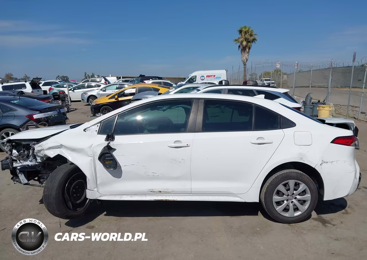 2023 Toyota Corolla Le VIN:JTDB4MEE2P3014483 - 14