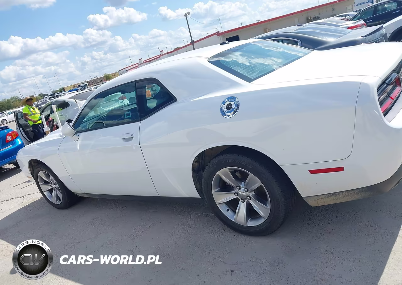2015 Dodge Challenger Sxt VIN:2C3CDZAG2FH839156 - 14