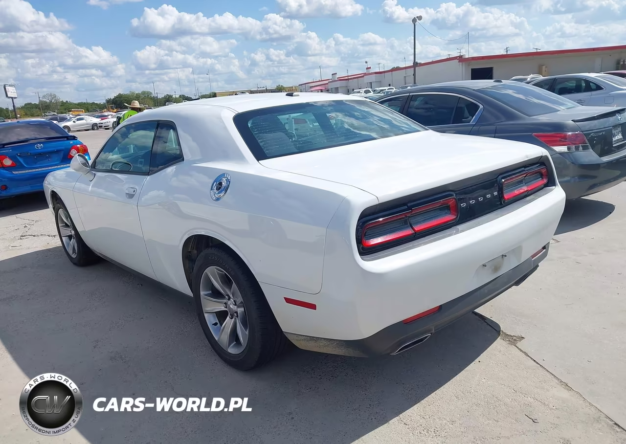 2015 Dodge Challenger Sxt VIN:2C3CDZAG2FH839156 - 3