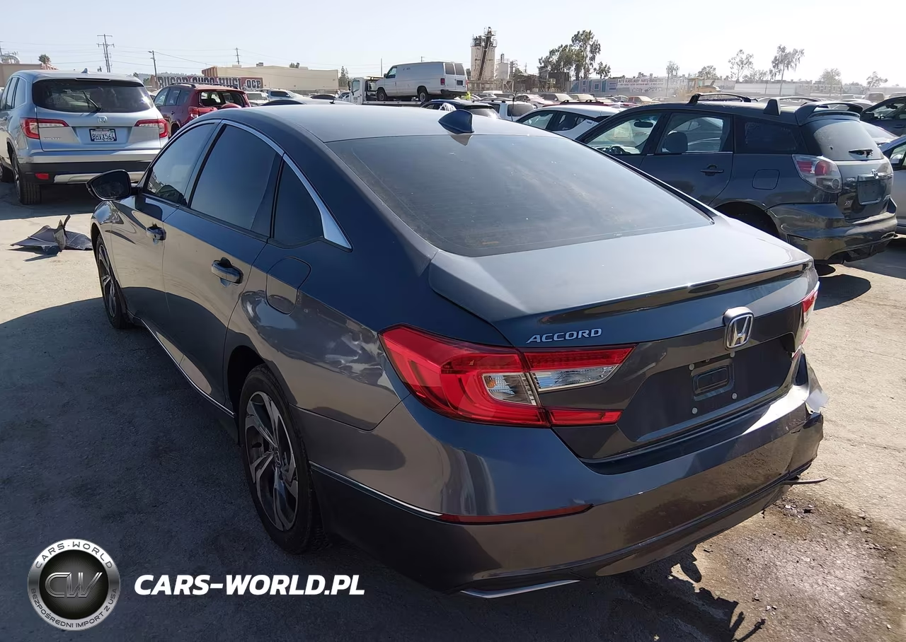 2018 Honda Accord Ex-L VIN:1HGCV1F58JA011672 - 3