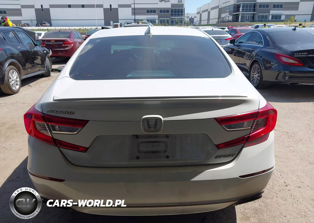 2018 Honda Accord Sport VIN:1HGCV1F34JA051276 - 16
