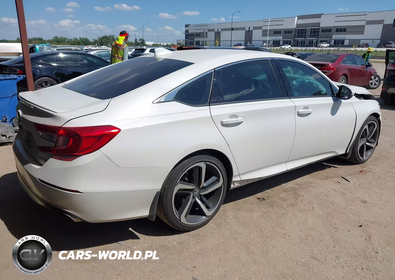 2018 Honda Accord Sport VIN:1HGCV1F34JA051276 - 4