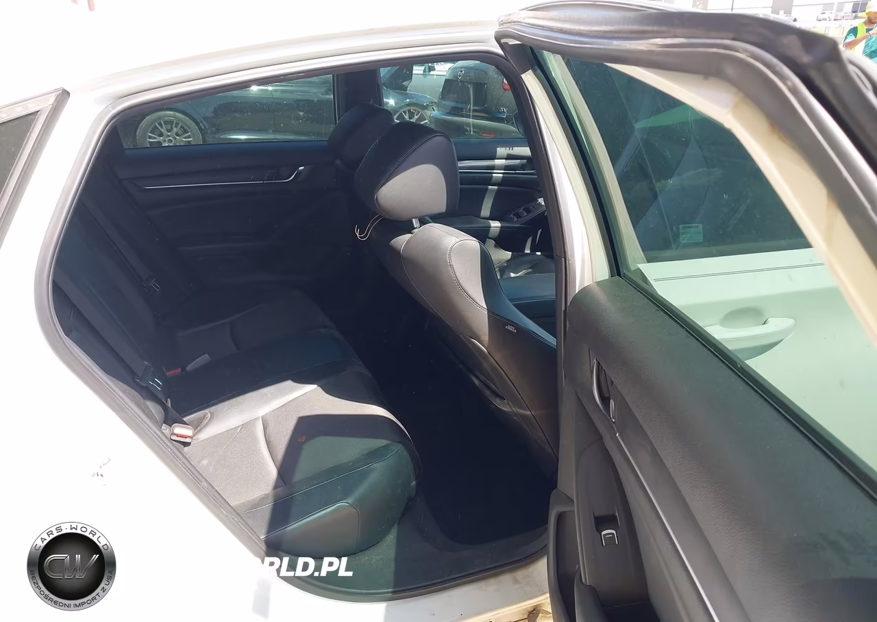 2018 Honda Accord Sport VIN:1HGCV1F34JA051276 - 8