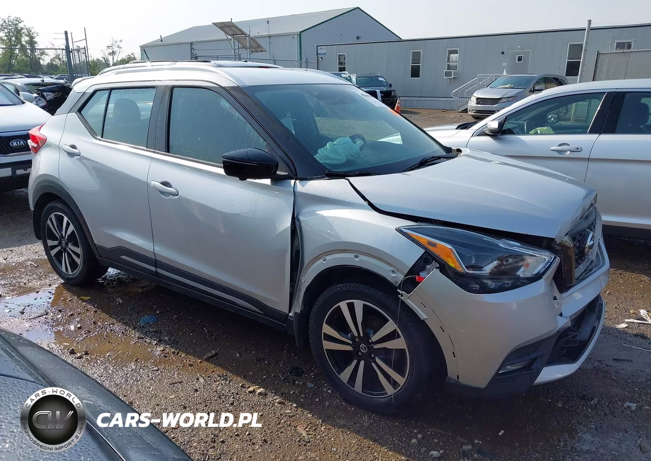 2019 Nissan Kicks Sr