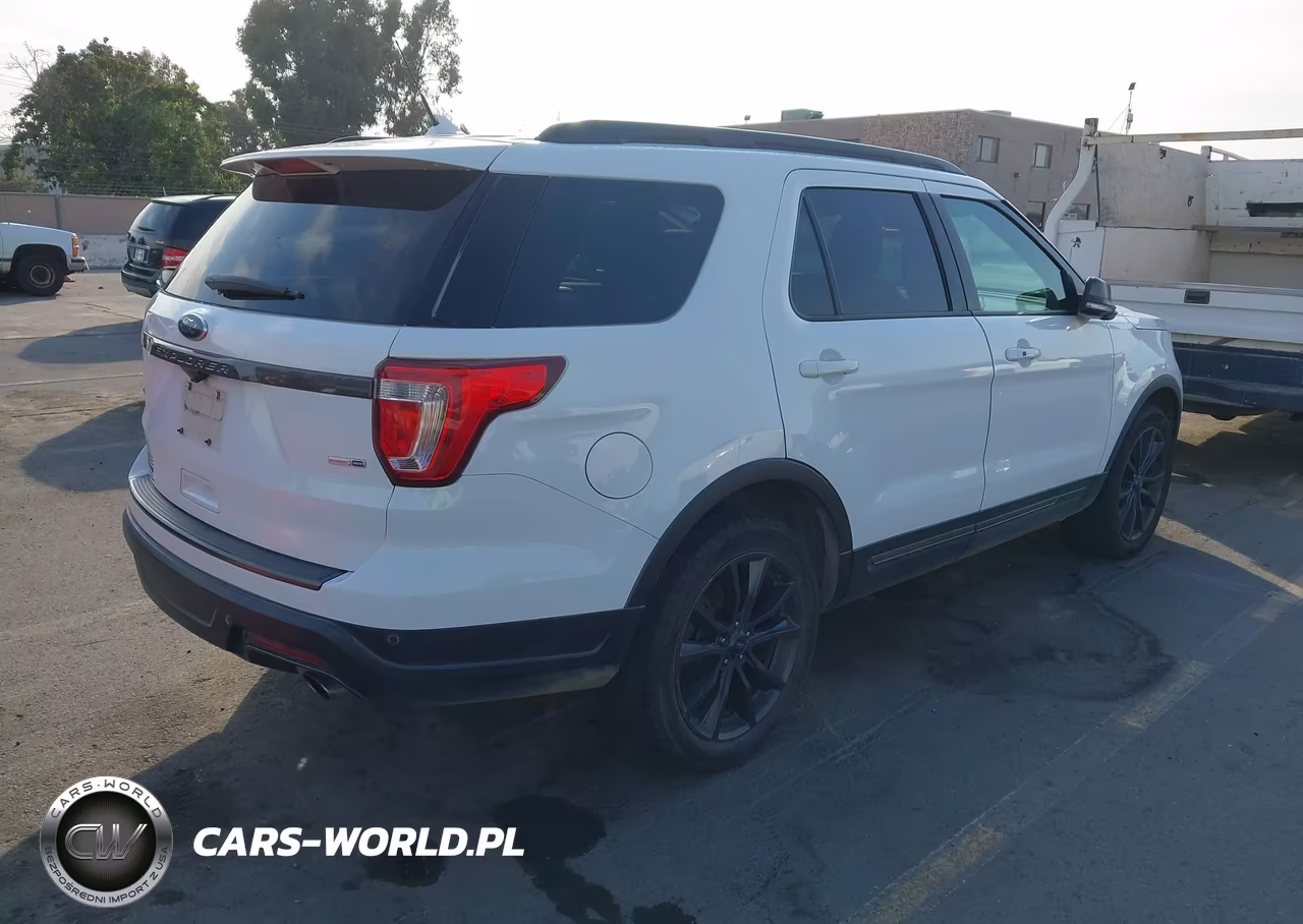 2018 Ford Explorer Xlt VIN:1FM5K8DH8JGA43147 - 6