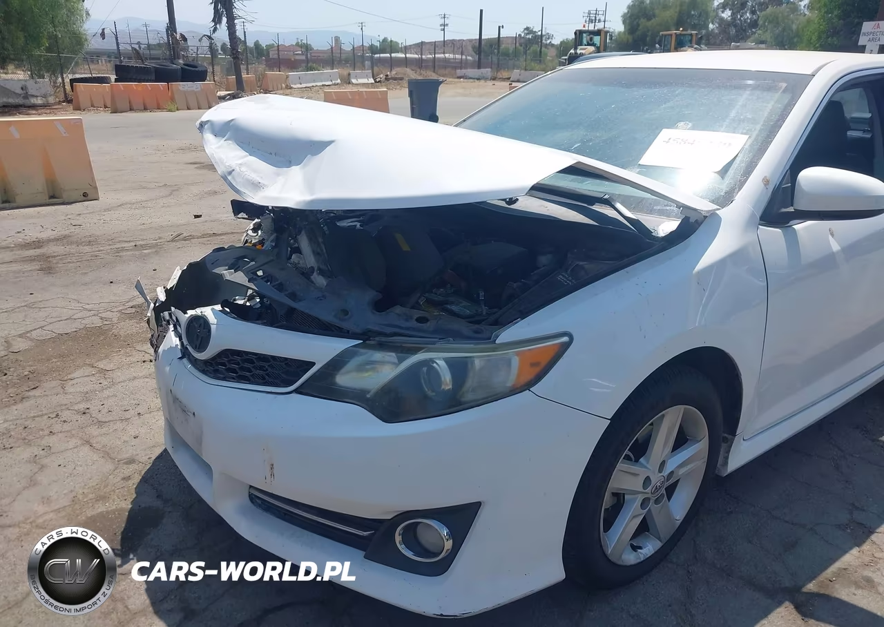 2013 Toyota Camry Se VIN:4T1BF1FK7DU287661 - 18