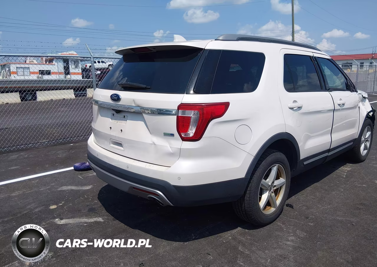 2016 Ford Explorer Xlt VIN:1FM5K8D89GGD16993 - 4