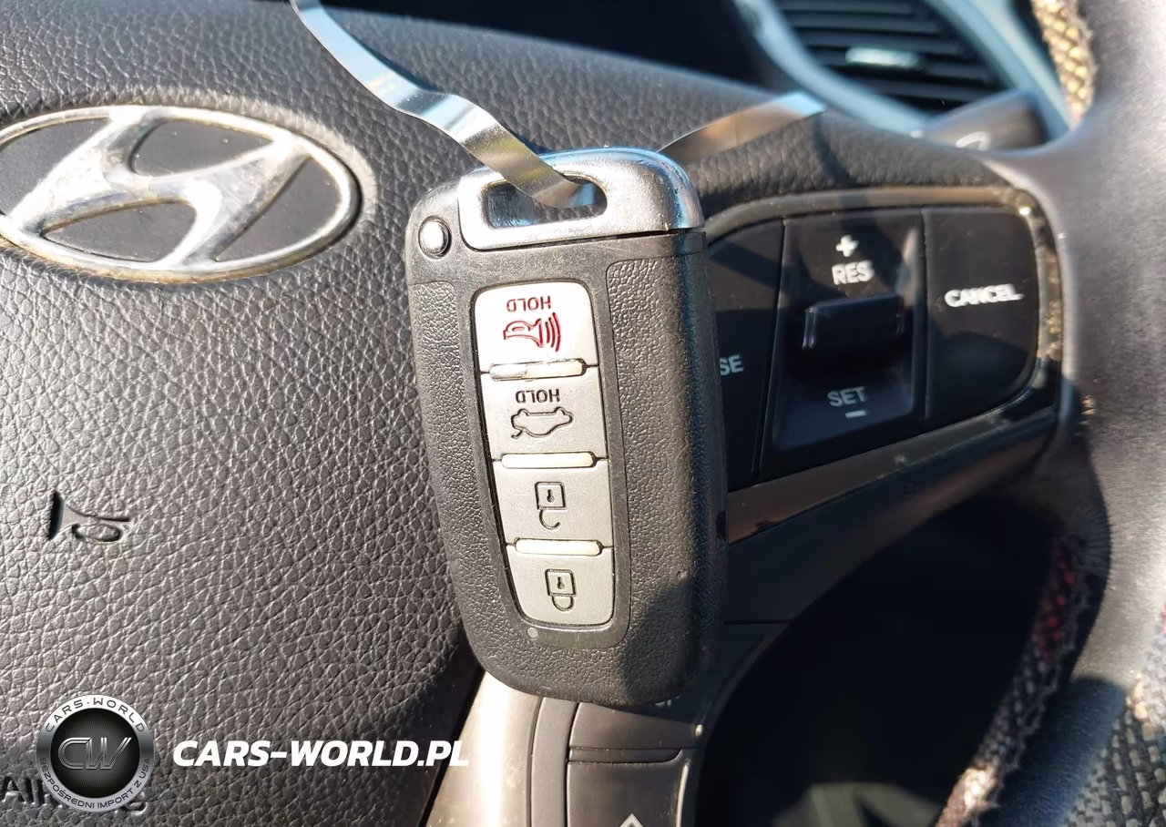 2013 Hyundai Azera VIN:KMHFG4JGXDA261656 - 11