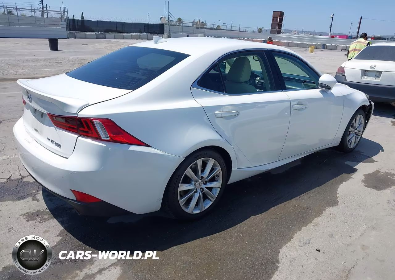 2015 Lexus Is 250 VIN:JTHCF1D28F5019385 - 4