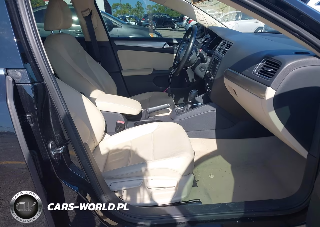 2016 Volkswagen Jetta 1.4T Se VIN:3VWD67AJ5GM325070 - 5
