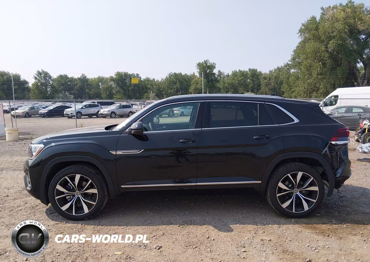 2026 Volkswagen Atlas Cross Sport Sel Premium R-Line VIN:1V2FC2CA9TC213497 - 14