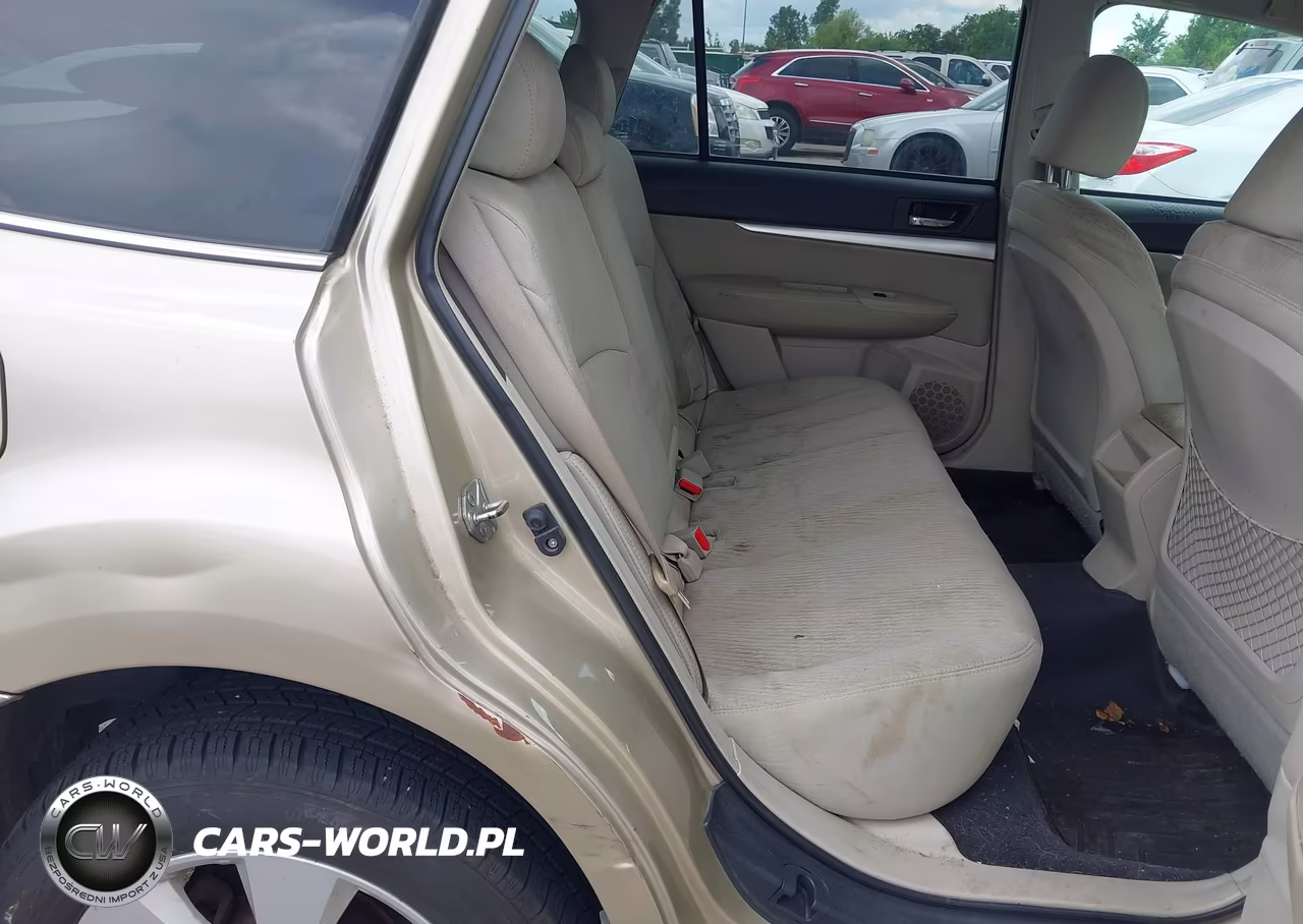 2010 Subaru Outback 2.5I Premium VIN:4S4BRBCC8A3349497 - 8