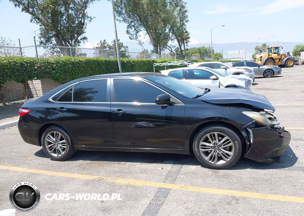 2016 Toyota Camry Se VIN:4T1BF1FK5GU252895 - 13