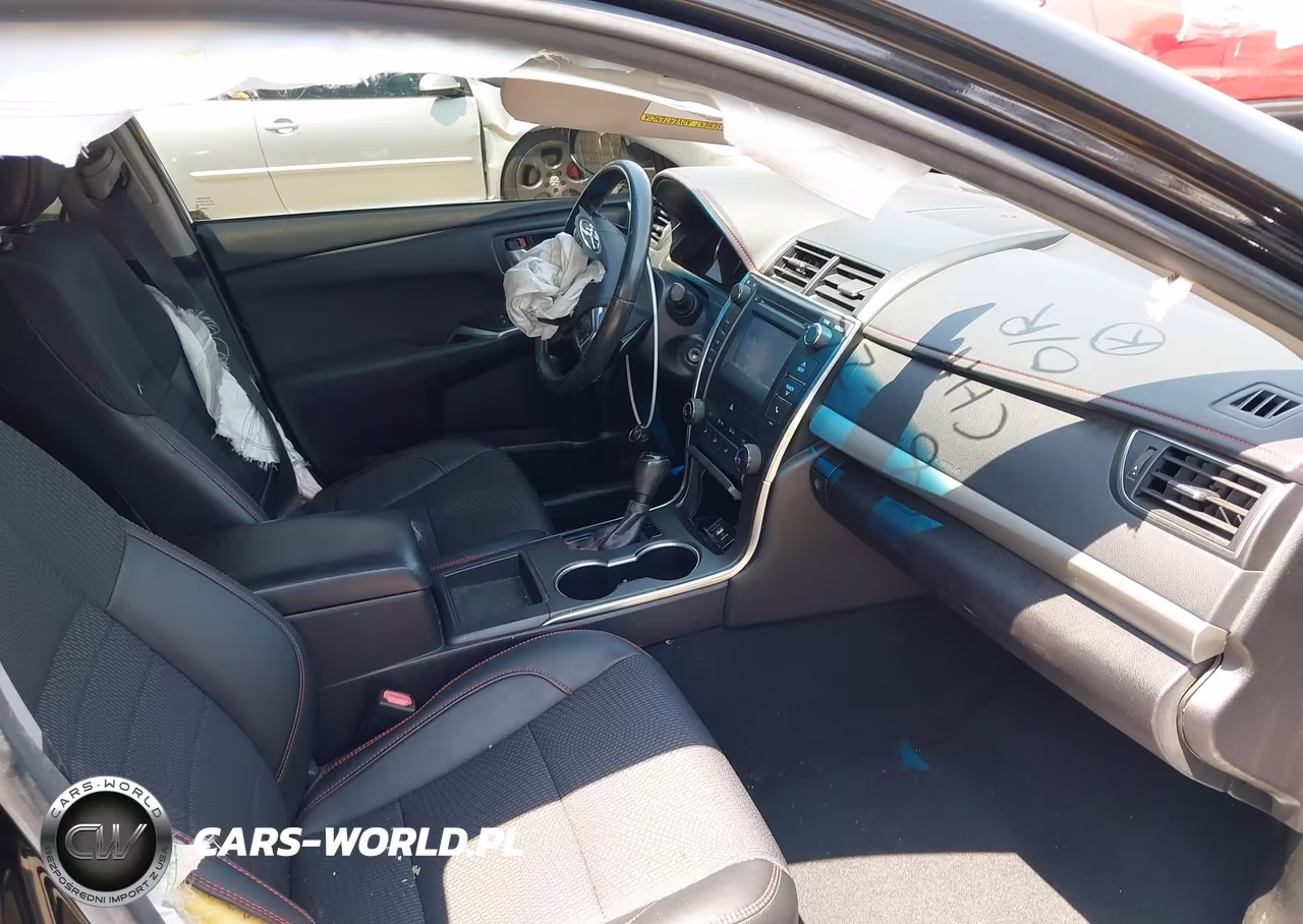 2016 Toyota Camry Se VIN:4T1BF1FK5GU252895 - 5