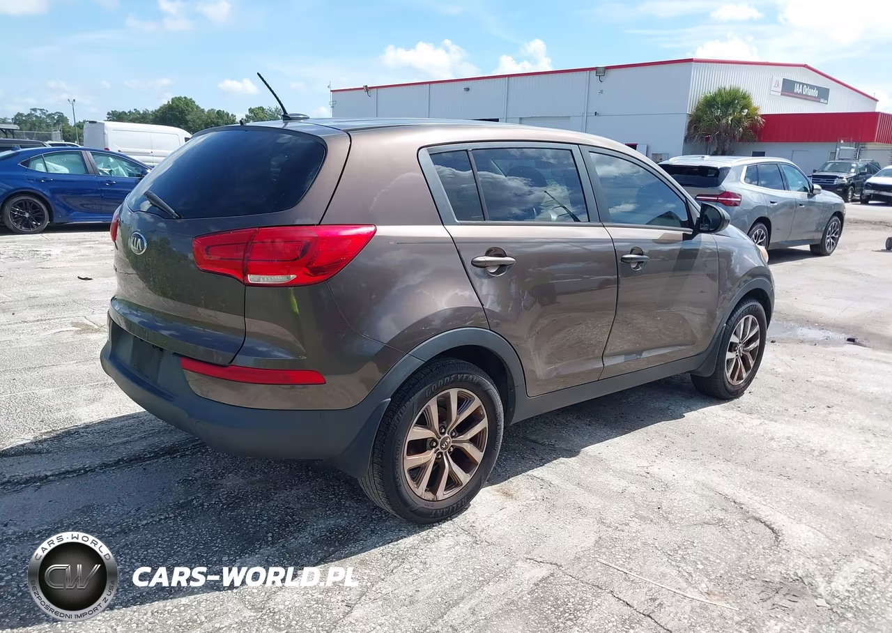 2014 Kia Sportage Lx VIN:KNDPB3AC4E7589779 - 4