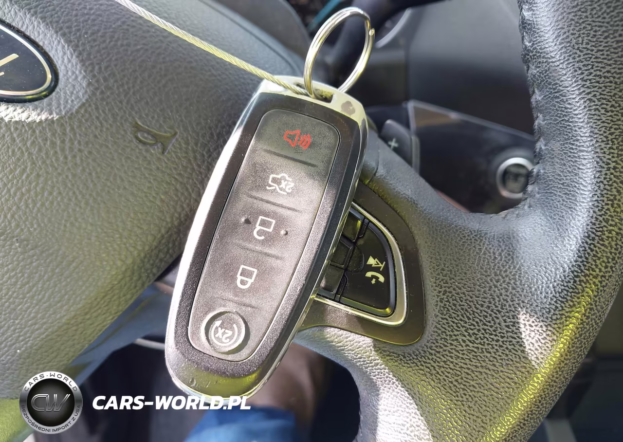 2017 Ford Escape Titanium VIN:1FMCU9J94HUD41131 - 11