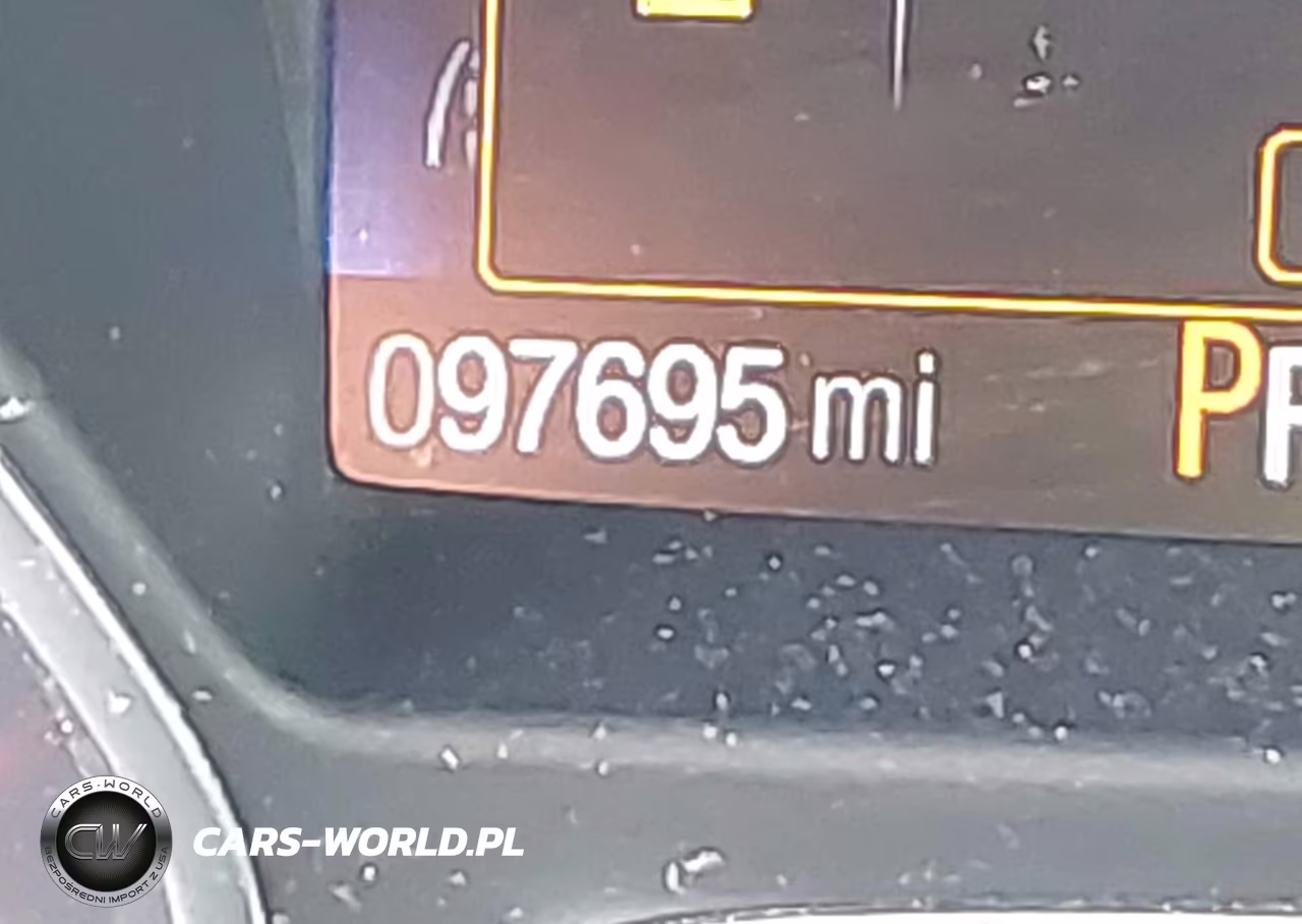 2017 Ford Escape Titanium VIN:1FMCU9J94HUD41131 - 15