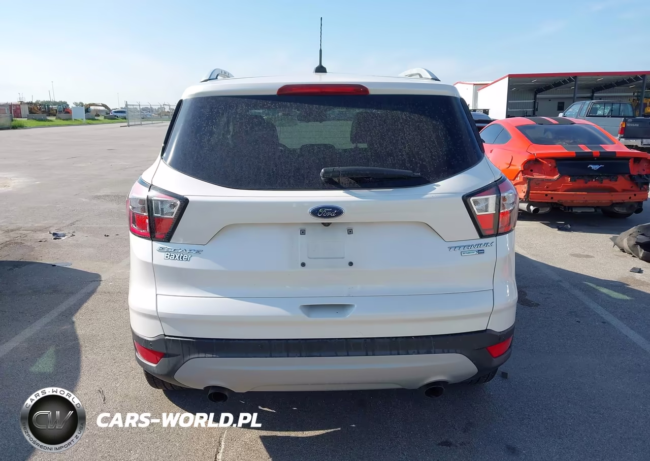 2017 Ford Escape Titanium VIN:1FMCU9J94HUD41131 - 16