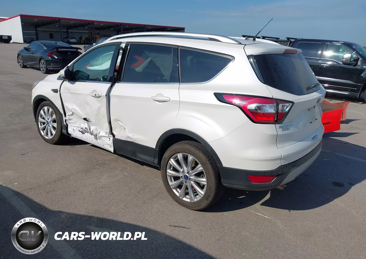 2017 Ford Escape Titanium VIN:1FMCU9J94HUD41131 - 3