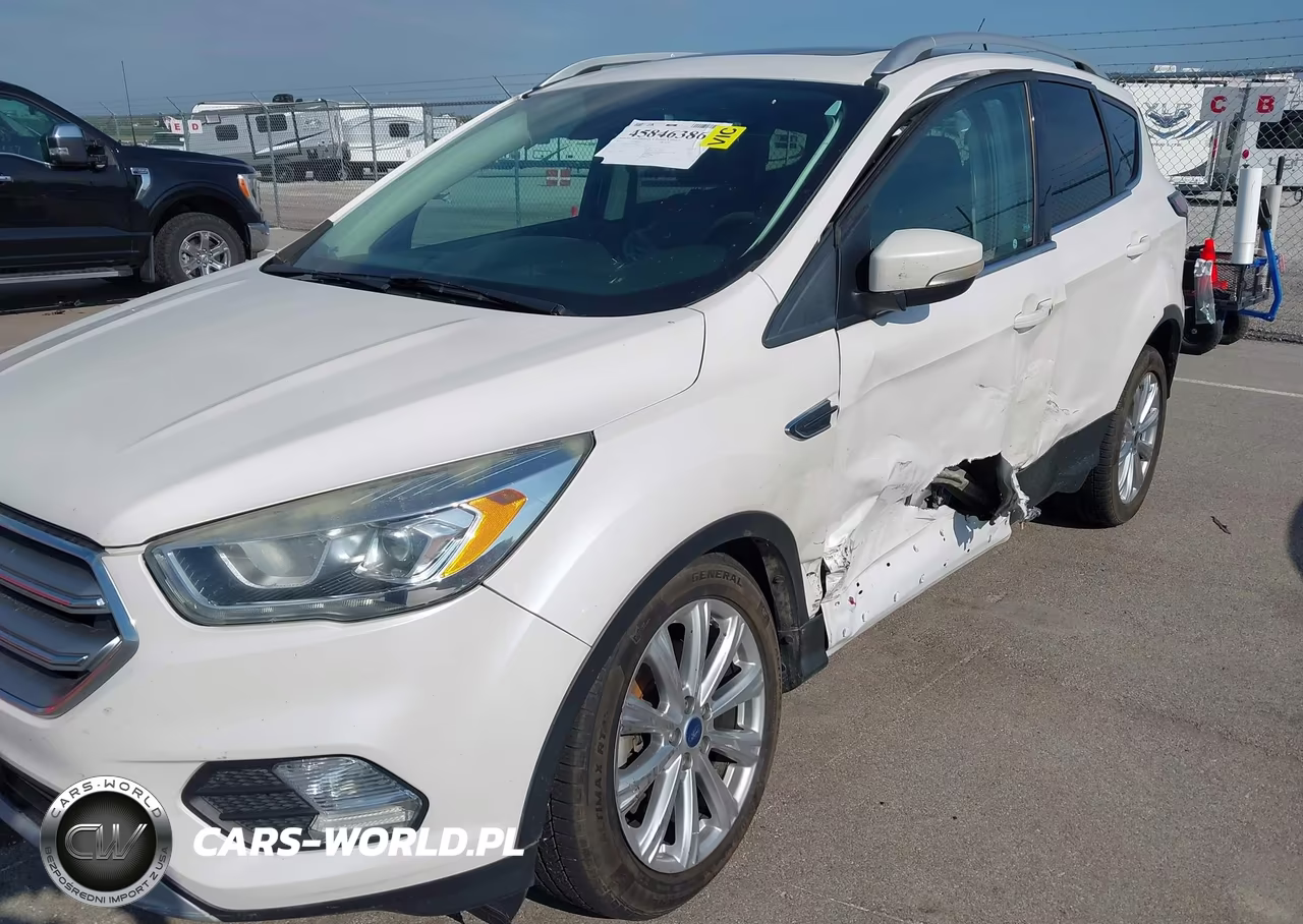 2017 Ford Escape Titanium VIN:1FMCU9J94HUD41131 - 6