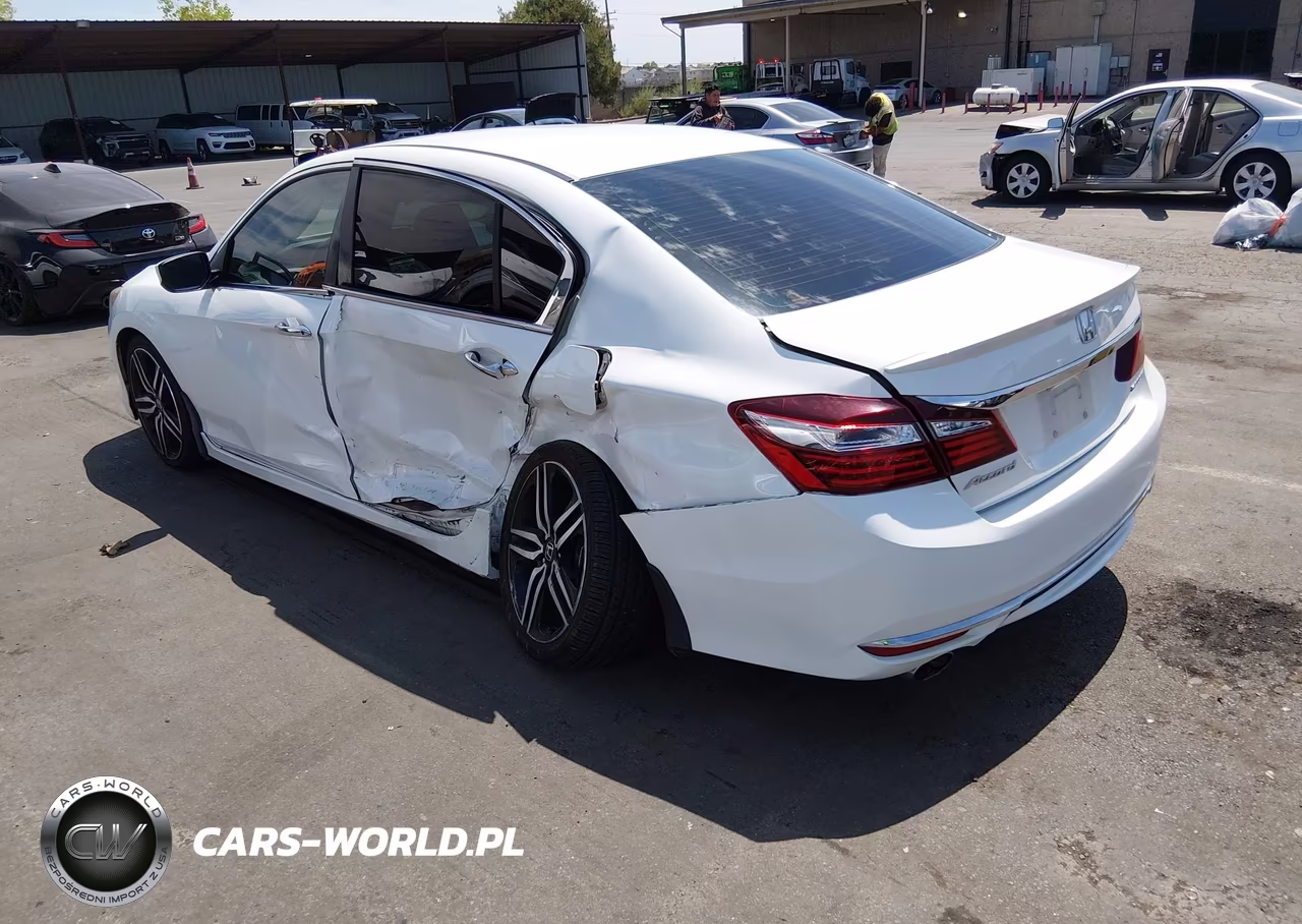 2017 Honda Accord Sport VIN:1HGCR2F54HA162867 - 3