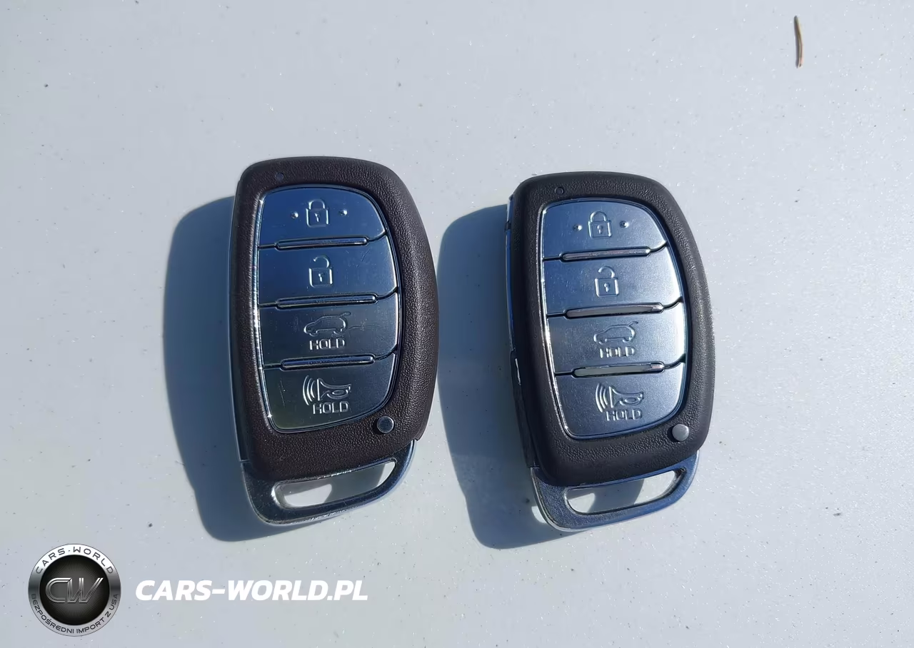 2017 Hyundai Tucson Sport VIN:KM8J3CA26HU315530 - 11