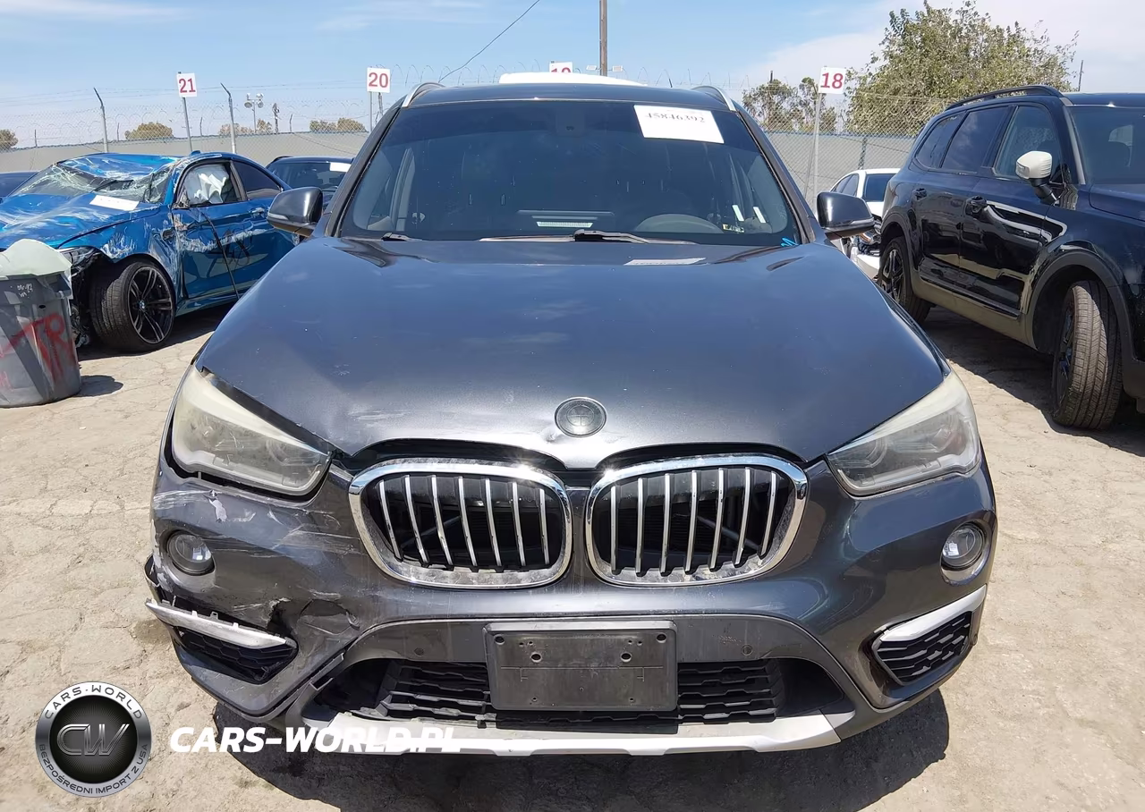2017 BMW X1 xDrive28I VIN:WBXHT3Z33H4A58400 - 12