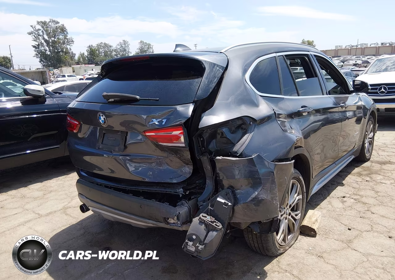 2017 BMW X1 xDrive28I VIN:WBXHT3Z33H4A58400 - 6