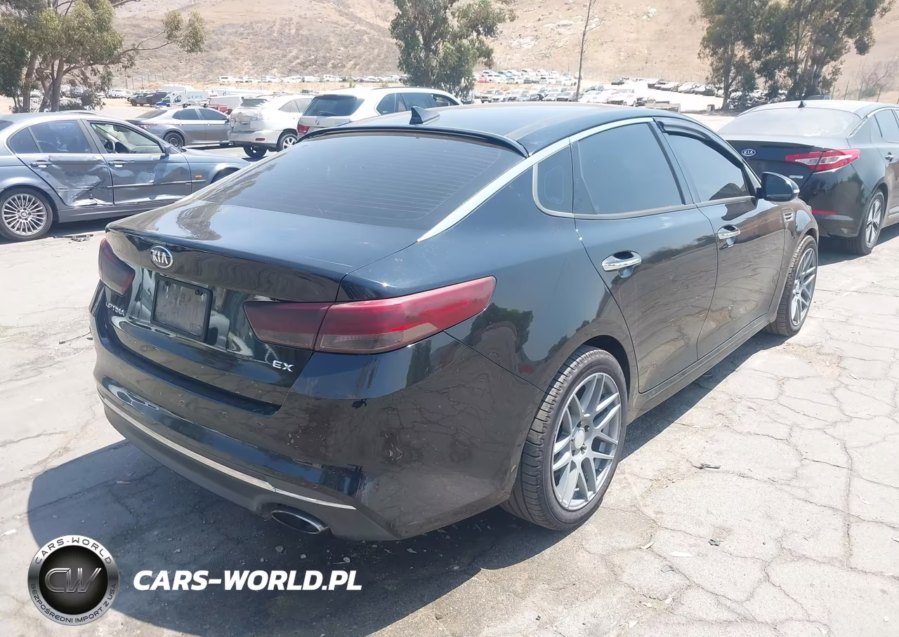 2018 Kia Optima Ex VIN:5XXGU4L32JG199455 - 4