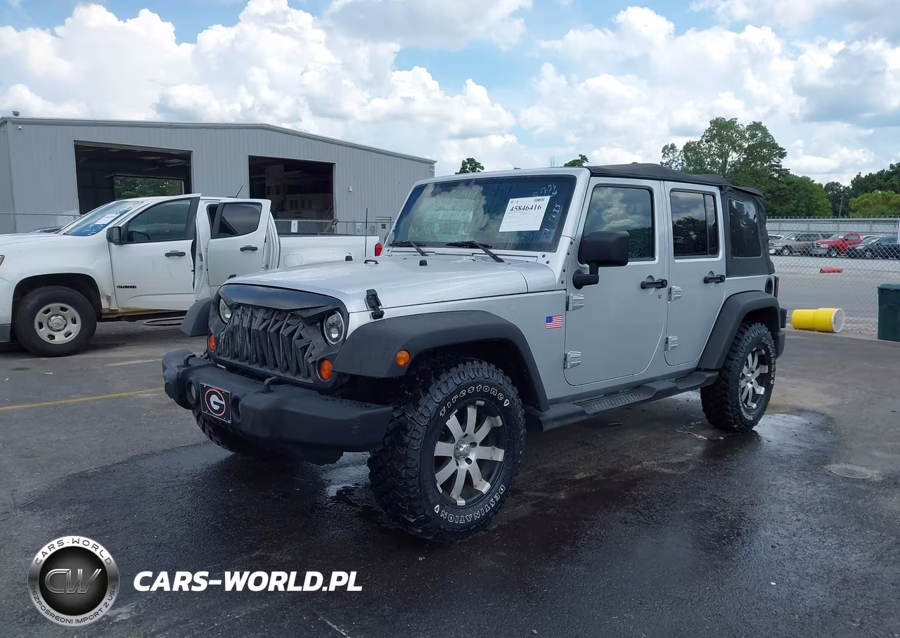 2010 Jeep Wrangler Unlimited Sport VIN:1J4HB3H16AL165685 - 2