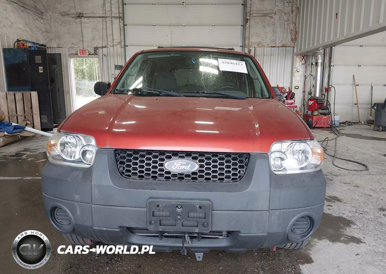 2005 Ford Escape Xls VIN:1FMYU92Z55KC23035 - 12