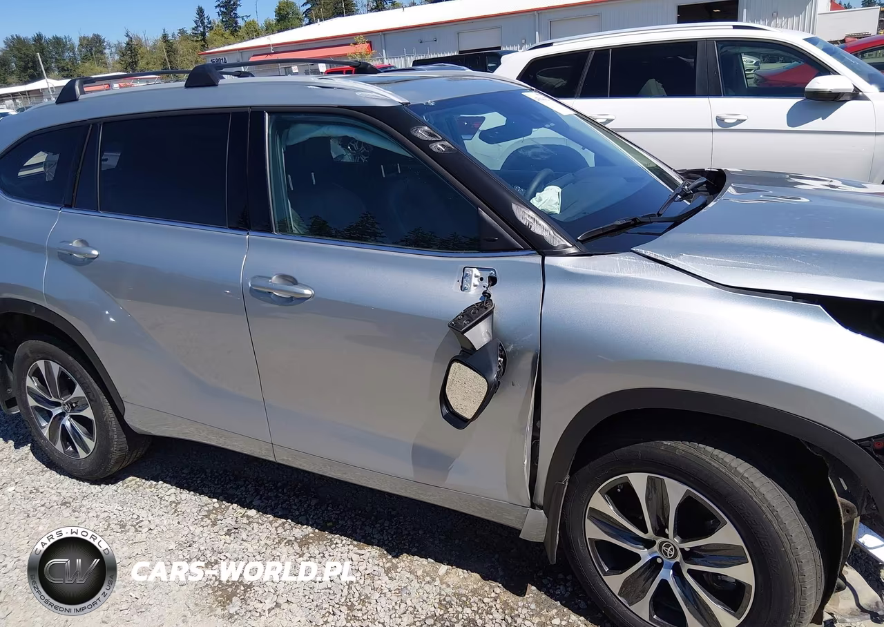 2022 Toyota Highlander Xle VIN:5TDGZRBH6NS587787 - 20