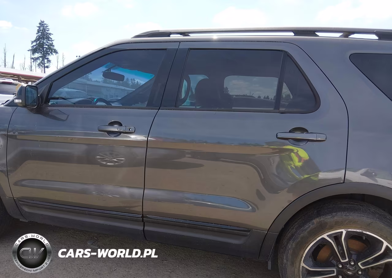 2015 Ford Explorer Sport VIN:1FM5K8GT1FGC25926 - 15