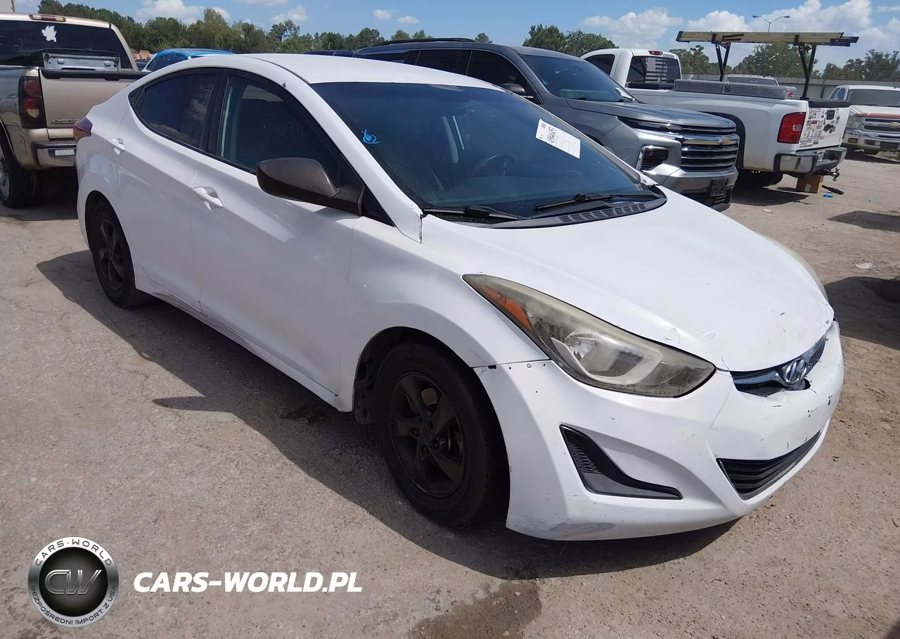 HYUNDAI ELANTRA