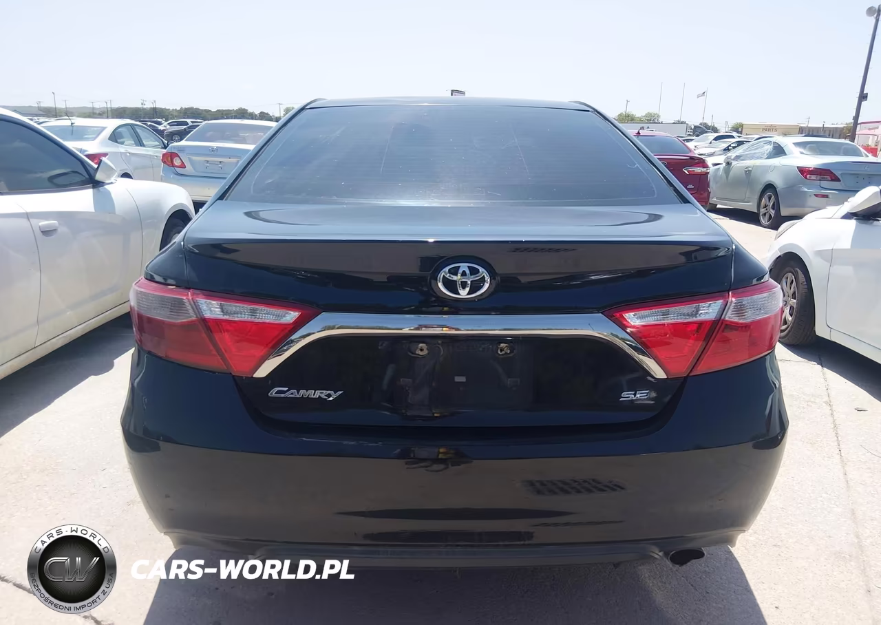 2017 Toyota Camry Le VIN:4T1BF1FK5HU305385 - 16