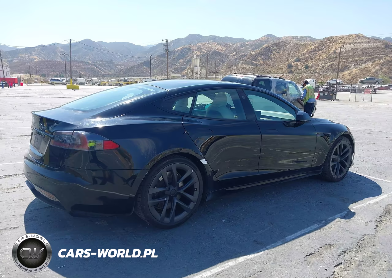 2021 Tesla Model S Long Range Dual Motor All-Wheel Drive VIN:5YJSA1E51MF428408 - 4