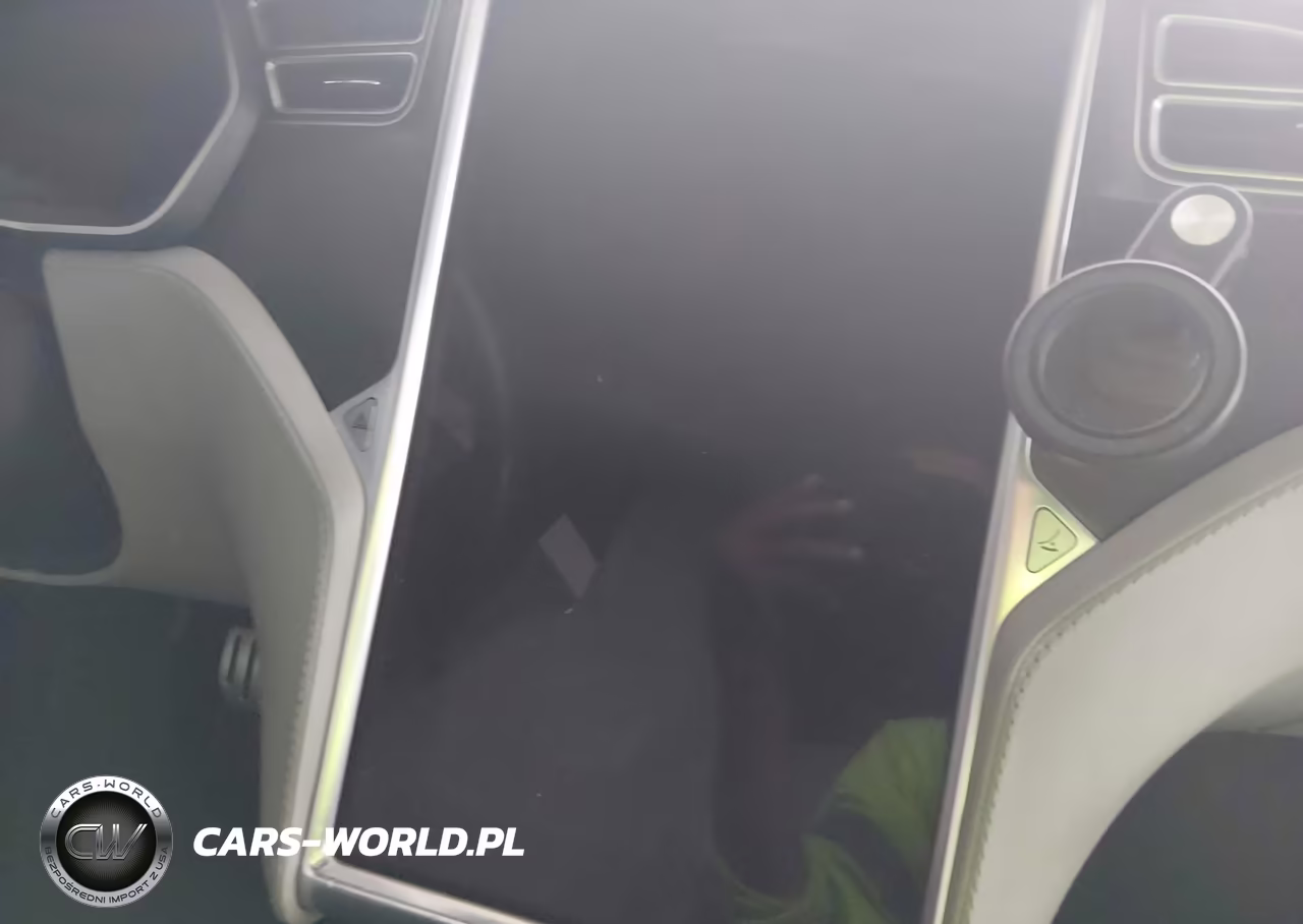 2015 Tesla Model S 70D-85D-P85D VIN:5YJSA1H23FFP76120 - 14