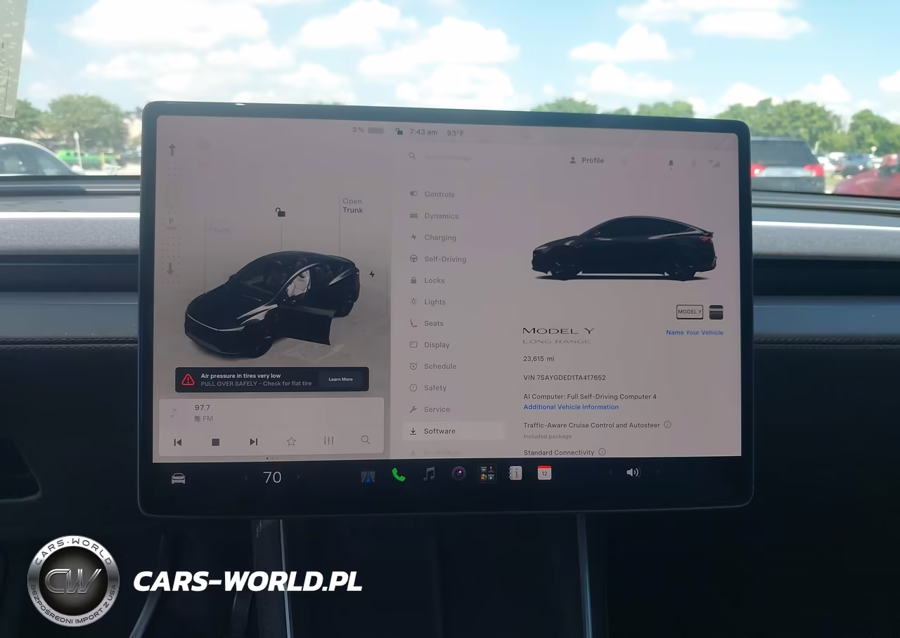 2026 Tesla Model Y Premium Rear-Wheel Drive-Rear-Wheel Drive VIN:7SAYGDED1TA417652 - 17