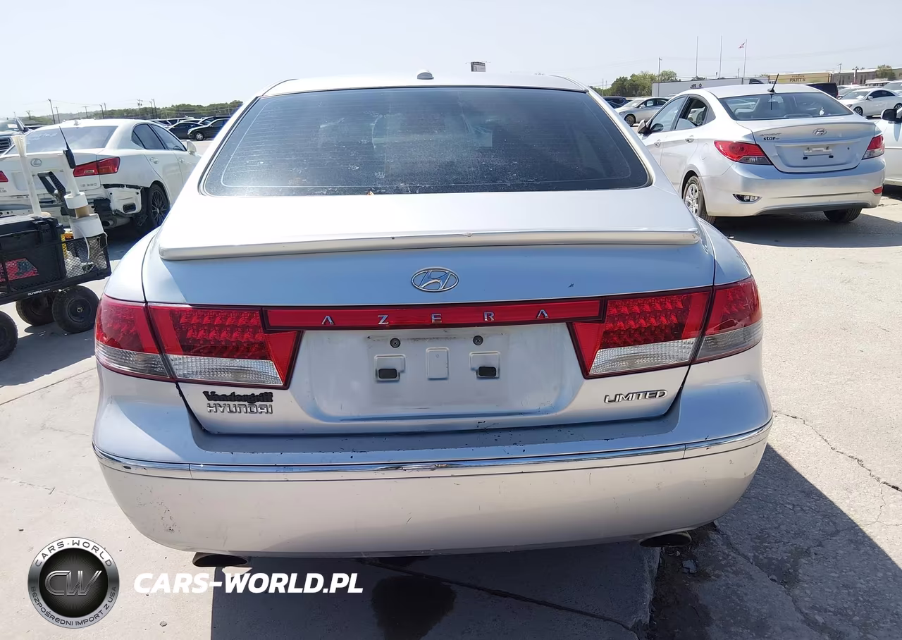 2009 Hyundai Azera Limited VIN:KMHFC46F29A358031 - 16