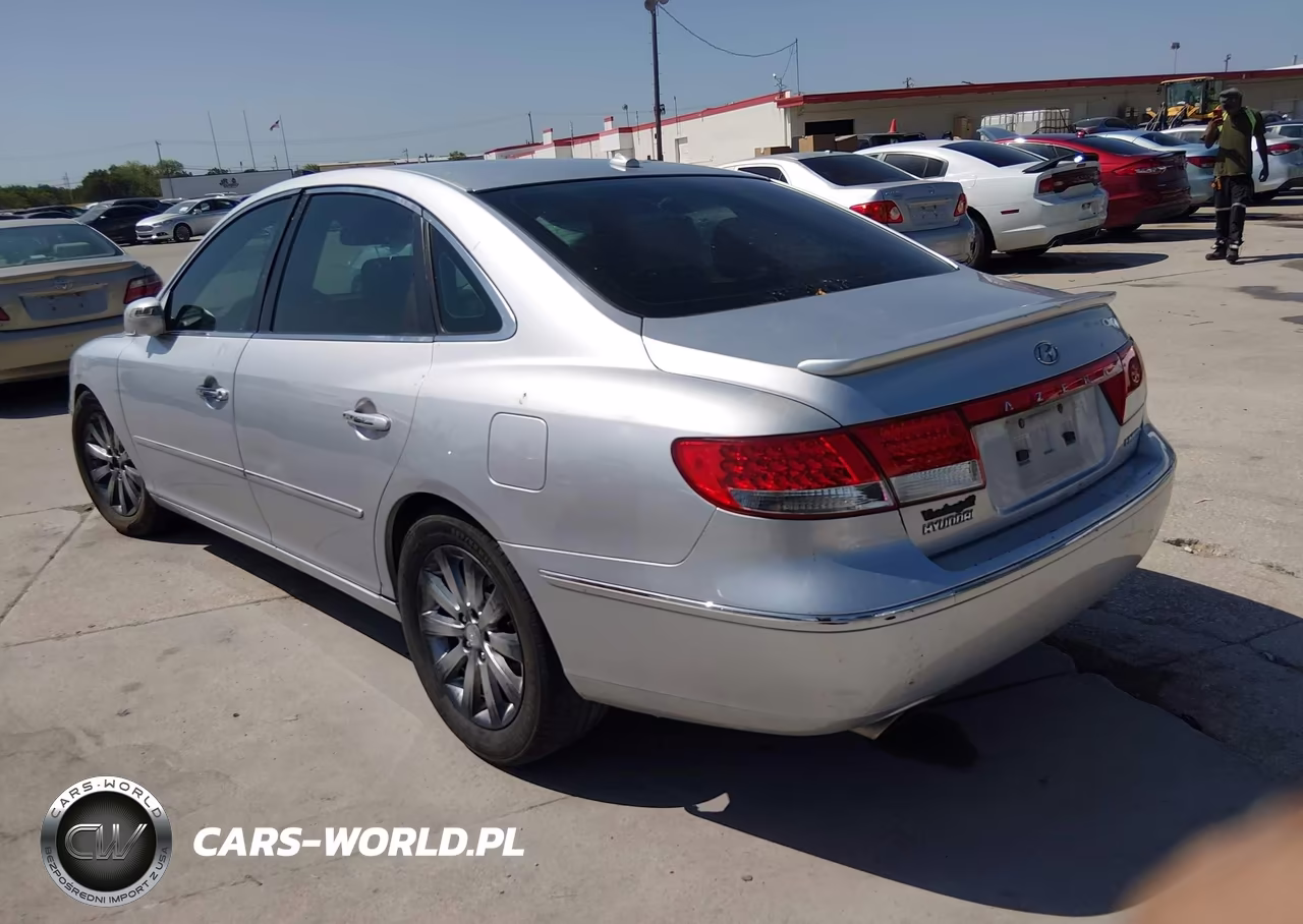2009 Hyundai Azera Limited VIN:KMHFC46F29A358031 - 3