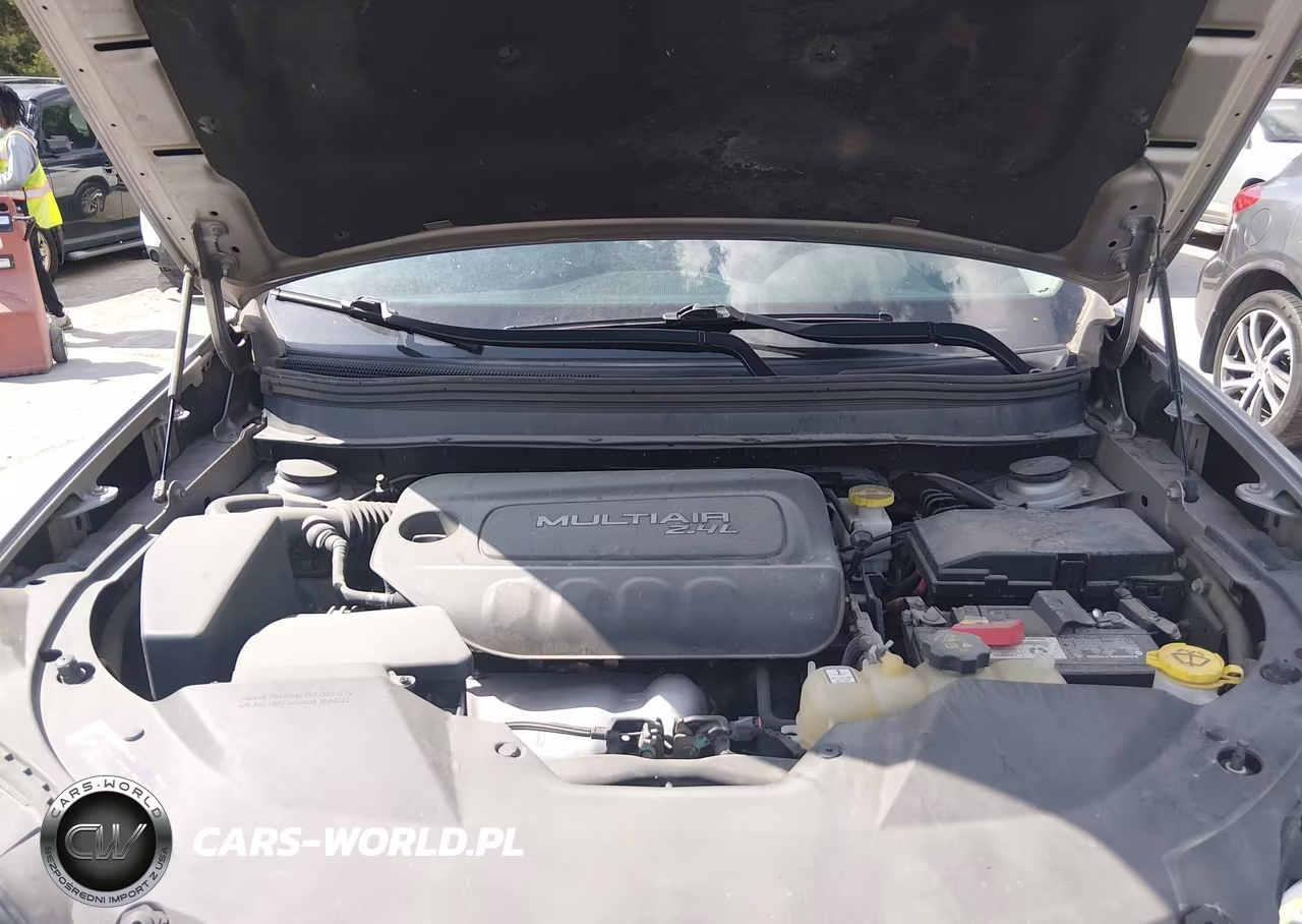 2019 Jeep Cherokee Latitude Fwd VIN:1C4PJLCB7KD203487 - 10