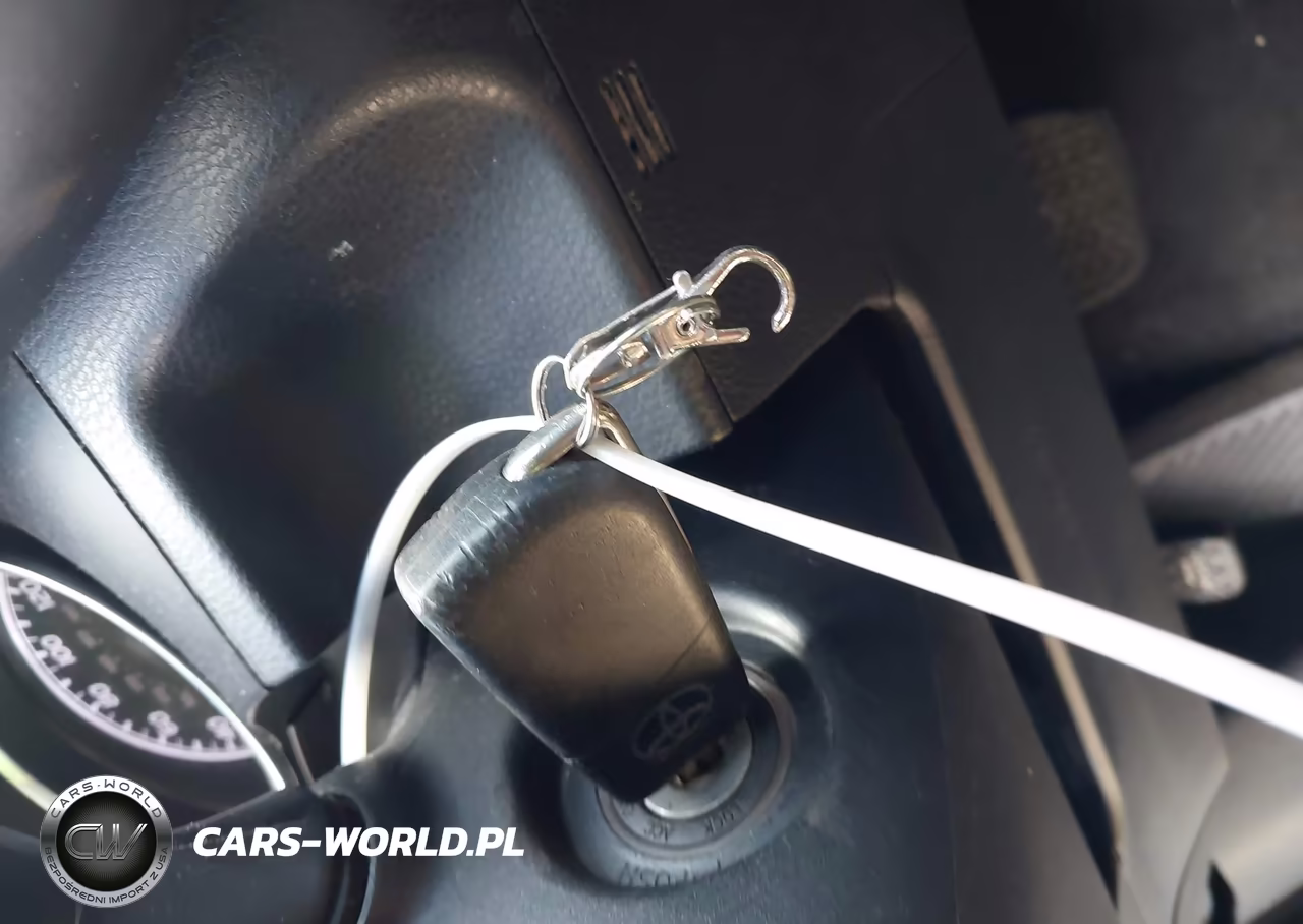 2018 Toyota Camry Se VIN:4T1B11HK5JU515860 - 11