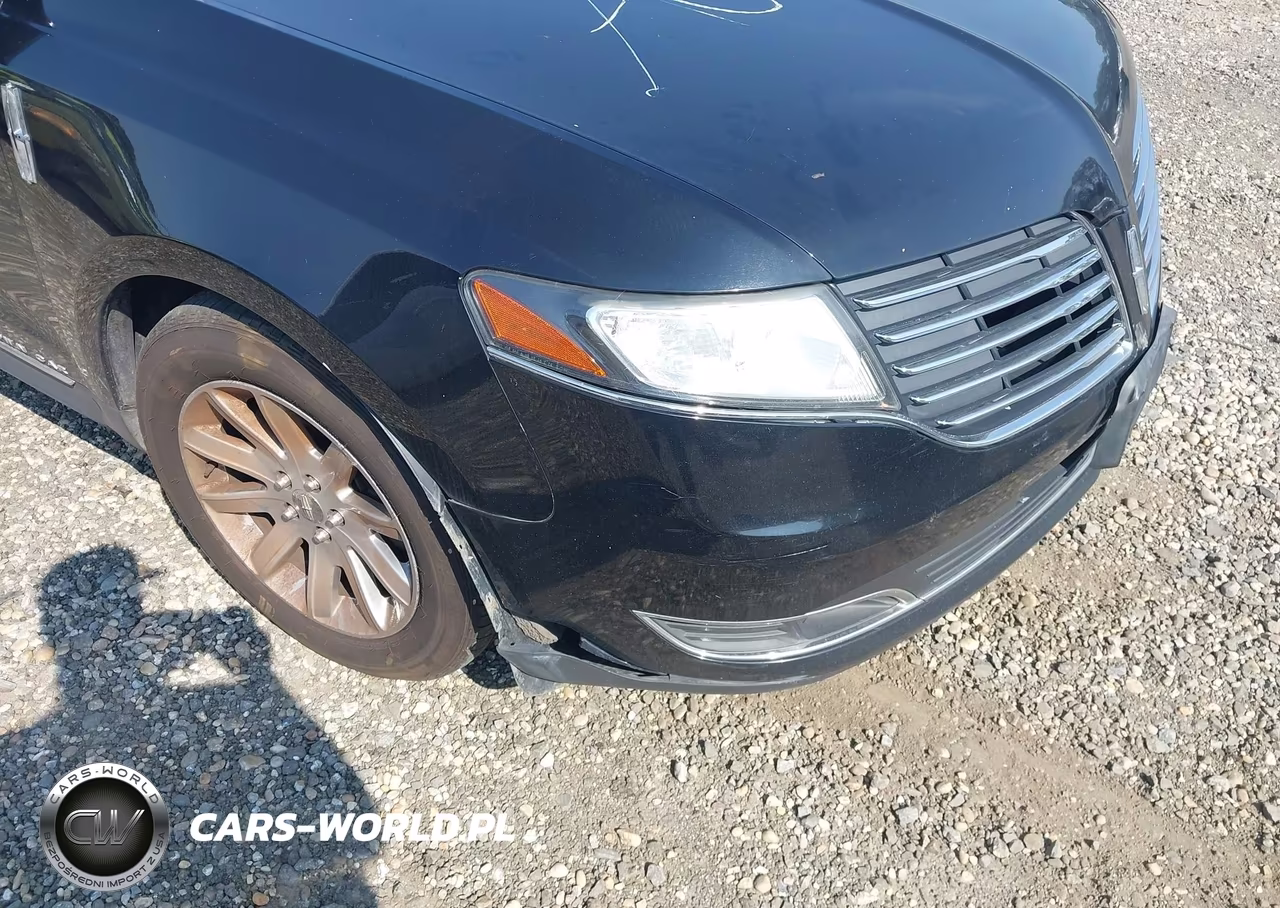 2018 Lincoln Mkt Livery VIN:2LMHJ5NK2JBL01957 - 6